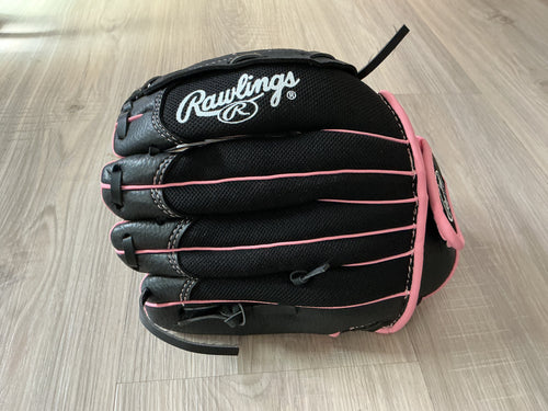 10.5 Rawlings Black And Pink Authentic Collection Glove