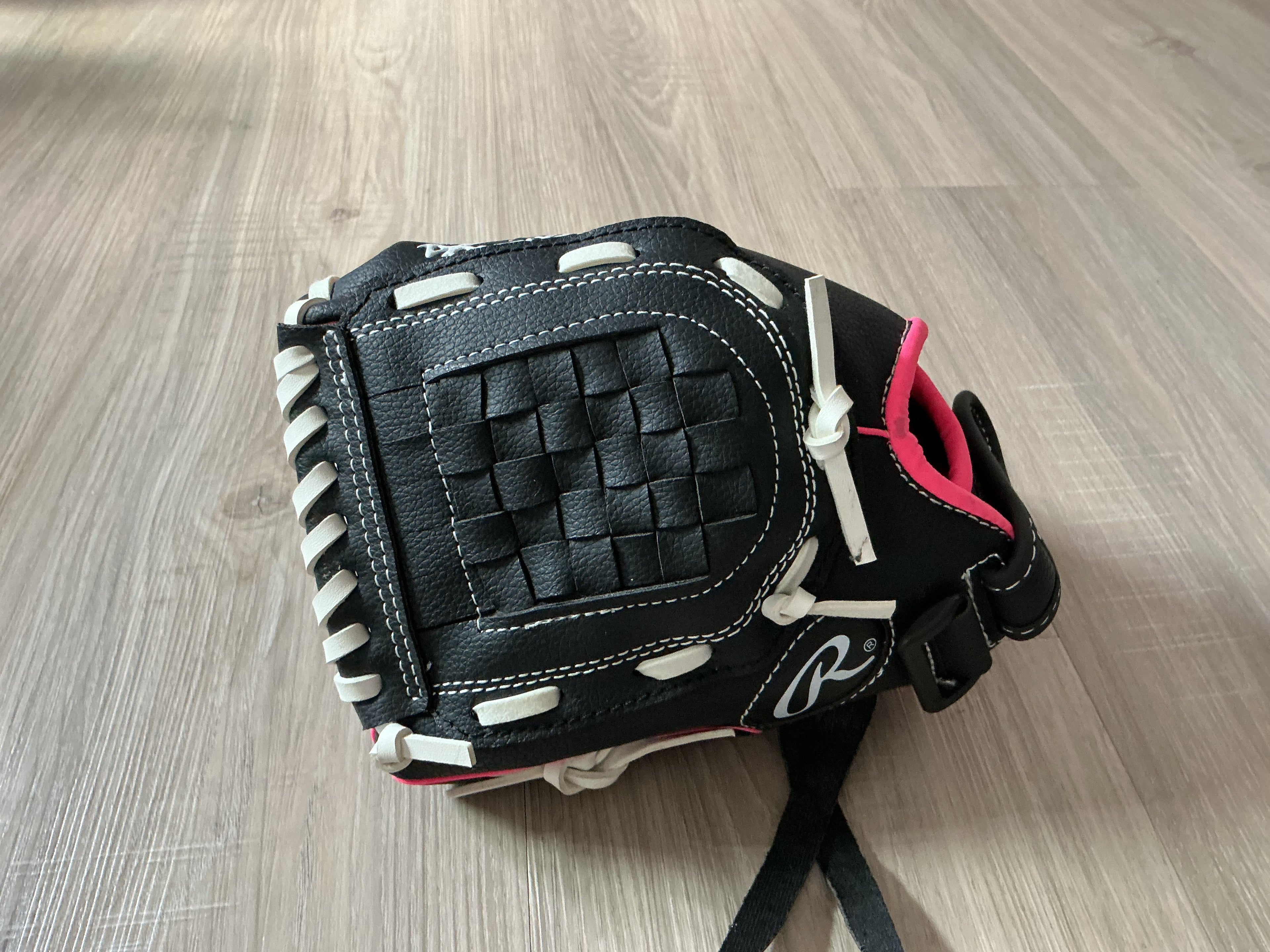 10.5 Black, White, Pink Player Series Glove